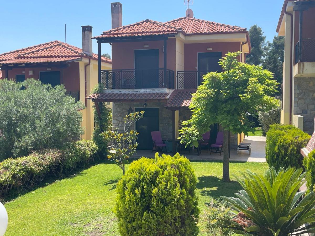 Amazing Villa With Views Sea In Paliúri Kültér fotó